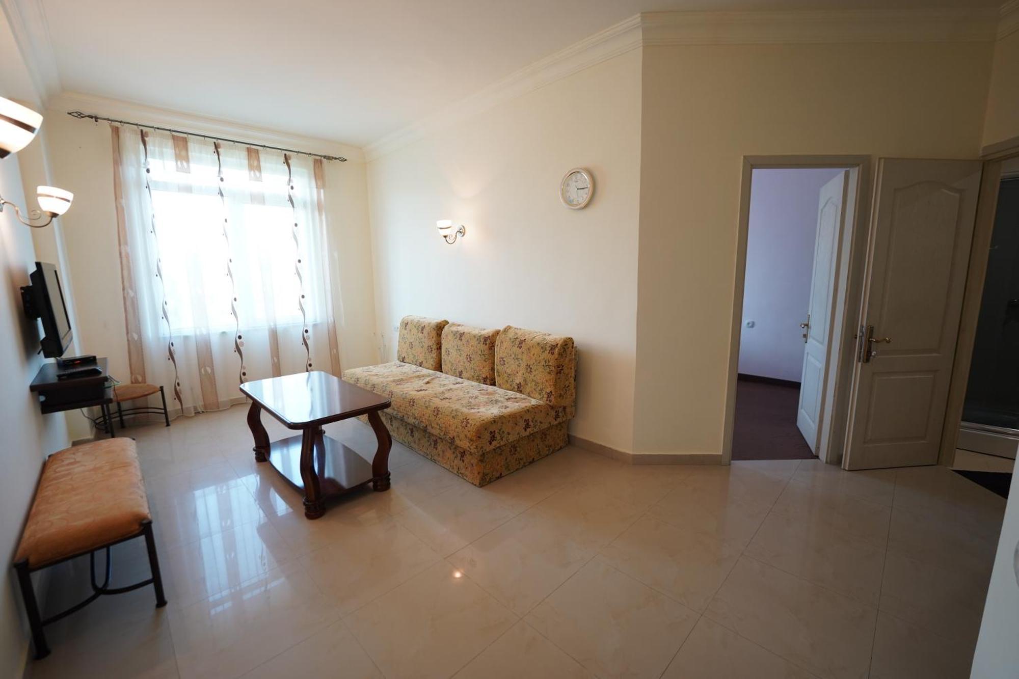 Maria Resort Sevan Exterior photo